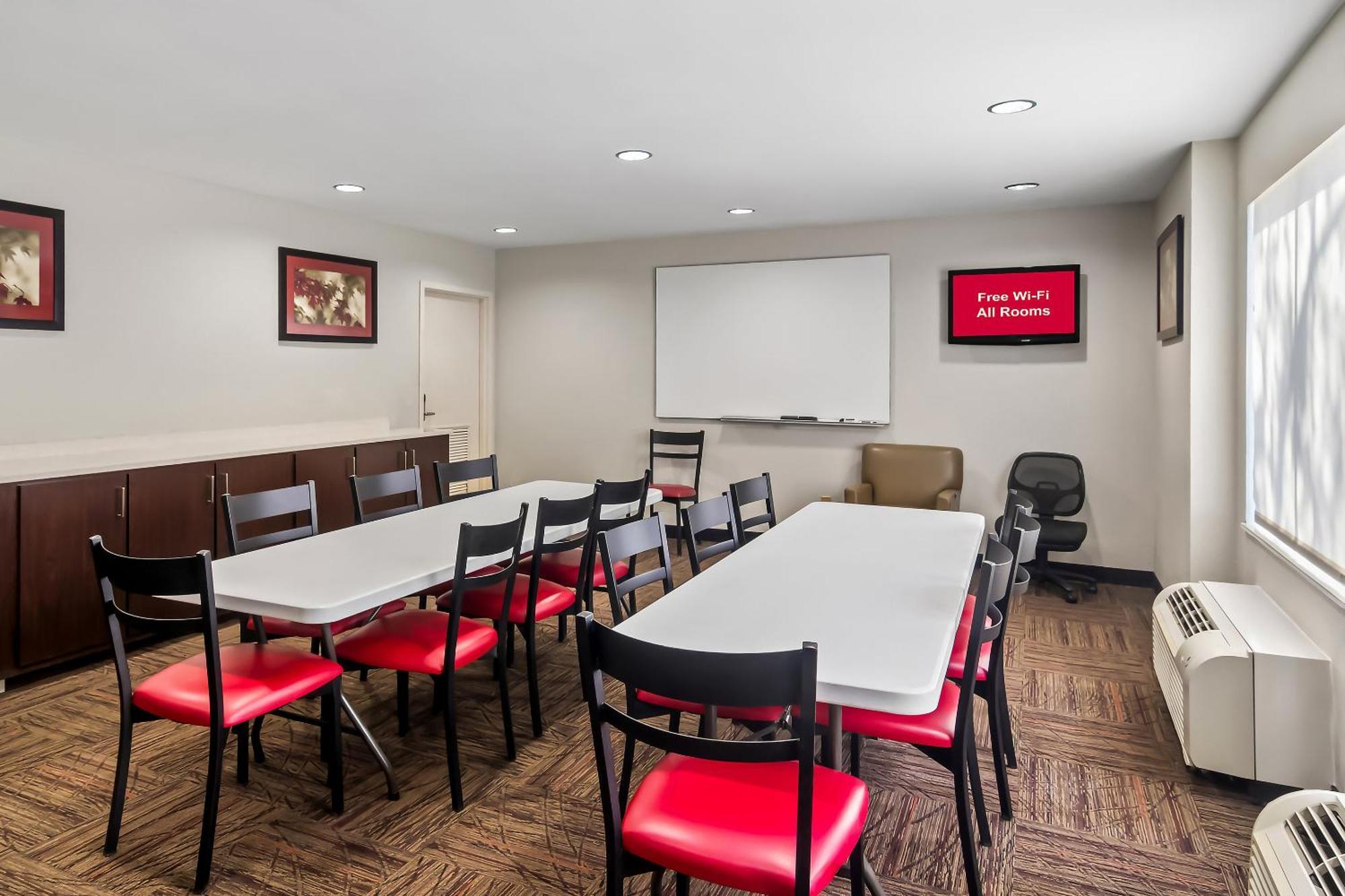 Red Roof Inn Plus+ Jacksonville - Southpoint Exterior foto